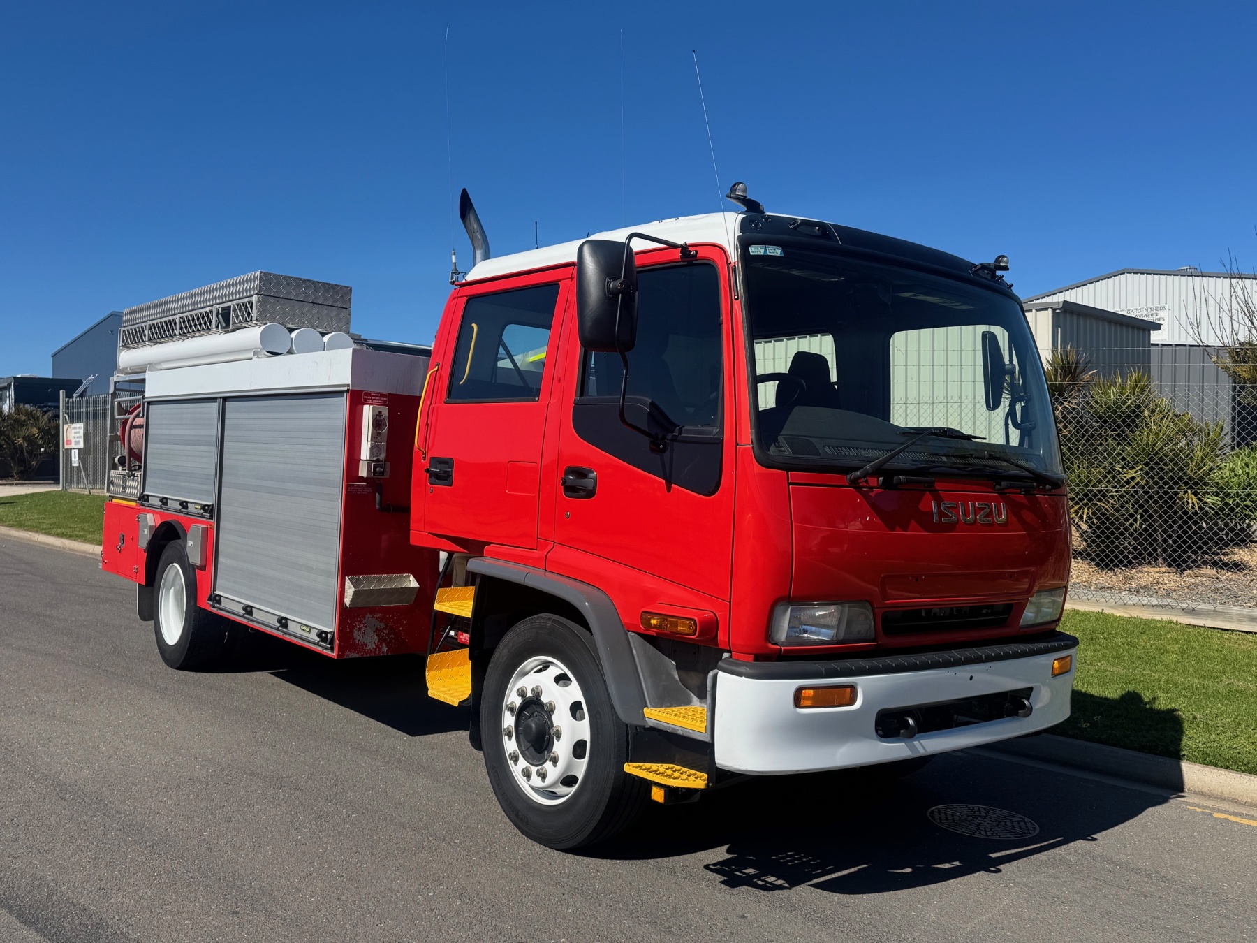 Fire-Trucks-Australia-Isuzu-0138-3