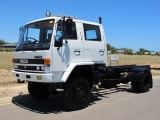 ISUZU 3300 1